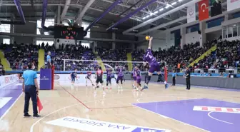 Voleybol: AXA Sigorta Efeler Ligi