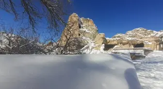 Kar, Kapadokya'ya çok yakıştı