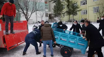 Son dakika haberleri... Bakanı Kurum'dan motosikleti çalınan kadına duygulandıran hediye