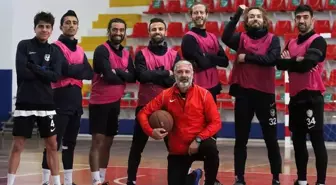 Diyarbekirspor'da savunmaya takviye