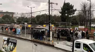 Kar yağışı öncesi Balıkesir'de yağmur etkili oldu
