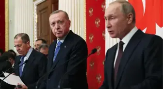 Rusya'dan Cumhurbaşkanı Erdoğan'ın Putin-Zelenskiy görüşmesi teklifine tek cümlelik yanıt: Herhangi bir şey yok