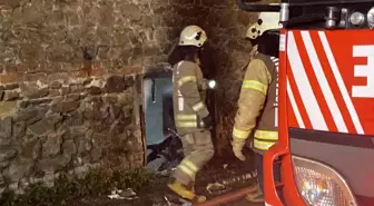 Şişli'de evsizlerin ısınmak için ateş yaktığı metruk bina alev alev yandı