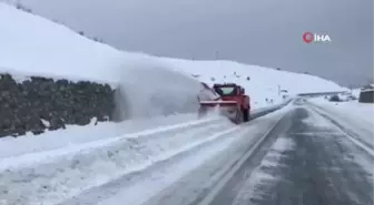 Tunceli'de 214 köy yolu ulaşıma kapandı