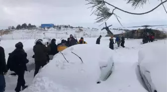 Arnavutköy Devlet Hastanesi'nden askeri helikopterle hasta sevk edildi