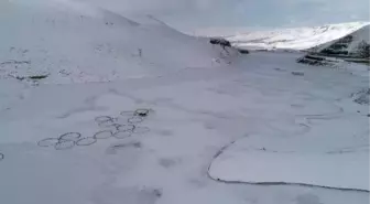 VAN'DA BARAJ GÖLÜ DONDU