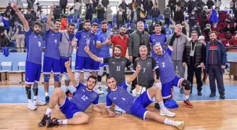 Karacabey Belediyespor voleybolda fırtına gibi