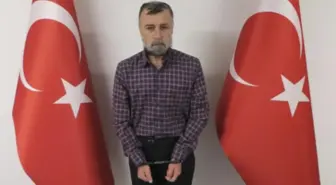 Necip Hablemitoğlu suikastinin katil zanlılarından kırmızı bültenle aranan Nuri Gökhan Bozkır, MİT tarafından yurt dışından Türkiye'ye getirilerek...