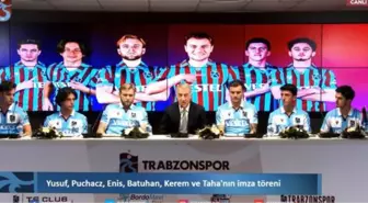 Son dakika haberleri... Trabzonspor'da 6 transfere imza töreni düzenlendi