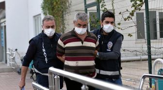 Babasını satırla öldürmüştü! 'Ölek, gidek, geri gelek' oyunu oyandık demişti! Cezaevinde öldü