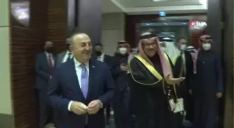 Dışişleri Bakanı Çavuşoğlu, Bahreyn Dışişleri Bakanı Al Zayani ile bir araya geldi