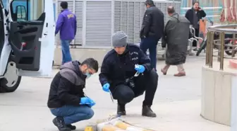 HASTANEDE TÜFEK, TAŞ VE SOPALI KAVGA 3 YARALI