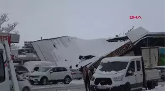 AKSARAY'DA KAR NEDENİYLE İŞ YERİNİN ÇATISI ÇÖKTÜ, 2 TIR'DA MADDİ HASAR