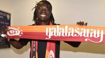 Gomis, İstanbul'a geliyor! Paylaştığı mesaj taraftarı ayağa kaldırdı