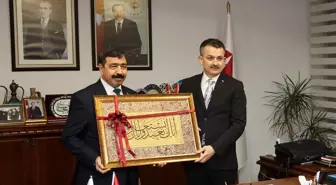 Son dakika! Bakan Pakdemirli, İzmir Katip Çelebi Üniversitesi Rektörü Köse'yi ziyaret etti