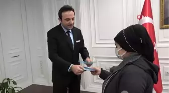 İlkadım'da 4 bin aileye 'Hilal Kart' dağıtılmaya başlandı- İhtiyaç sahiplerine 300 TL'lik yardım kartları dağıtıldı