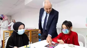 Minikler Karne Şenliği'nde eğleniyor