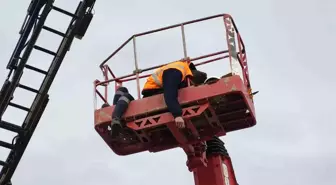 Vinçte can pazarı: 1'i ağır 2 işçi yaralı