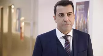 1 hafta önce babalık heyecanı yaşayan Emre Karayel'in babası hayatını kaybetti