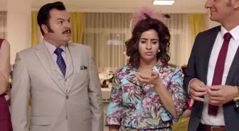 Kolonya Cumhuriyeti nerede çekildi? Kolonya Cumhuriyeti ne zaman çekilmiştir, hangi yılda vizyona girdi? Kolonya Cumhuriyeti konusu, oyuncuları