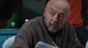 Mahkum beybaba kimdir? 'Beybaba Baba Bey' hikayesi nedir? Hakan Salınmış kimdir, kaç yaşında, nereli? Hakan Salınmış dizileri ve filmleri