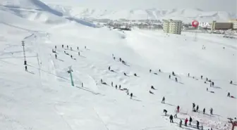 Bitlis'teki kayak merkezlerinde yarıyıl yoğunluğu