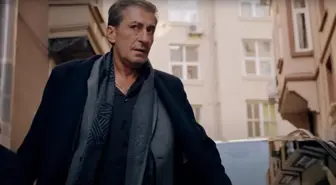 Kırmızı Oda Sadi kim? Kırmızı Oda oyuncuları Sadi Erkan Petekkaya kimdir? Erkan Petekkaya kaç yaşında, nereli? Dizileri ve filmleri