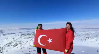 'Anadolu Parsı' unvanını almak için Baranlı Dağına tırmandı... Dağcı Melek Aydın: 'Türkiye'nin tek kadın dağcısıyım'