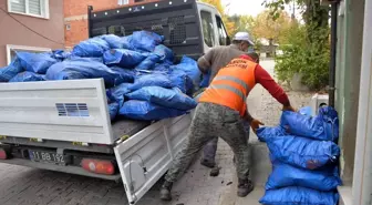 Bilecik'te ihtiyaç sahiplerine kömür yardımları devam ediyor