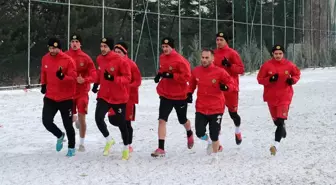 Eskişehirspor iki günlük iznin ardından antrenmanlara başladı