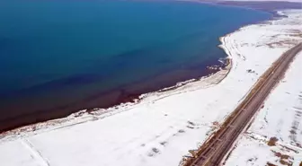 Kuruma tehlikesiyle yüzleşen Tuz Gölü'nde su seviyesi kar yağışıyla yükseldi