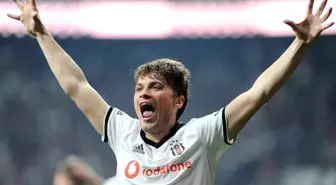 Beşiktaş'ın kadro dışı isimlerinin maliyeti, Süper Lig'deki 15 takımdan değerli!