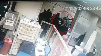 Gözü dönen hasta yakınları 5 hastane personelini feci şekilde darp etti