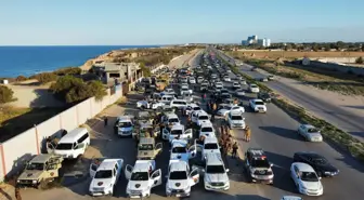 Misrata'dan yola çıkan askeri konvoy Trablus'a giriş yaptı (3)