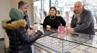 Sevgililer Günü öncesi kuyumculardan 'dolandırıcılık' uyarısı