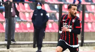 Taraftardan büyük destek! Uşak'tan gelen Kerem, Beşiktaş formasıyla bir ilk yaşayacak