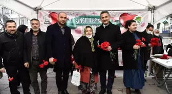 Mamak Belediye Başkanı Köse'den Sevgililer Günü jesti