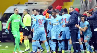 Kayserispor 33 kişilik kadrosunu TFF'ye bildirdi