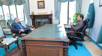 Microsoft'un kurucu ortağı Bill Gates'ten Pakistan'a ilk ziyaret