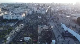 17 Şubat Devrimi'nin yıl dönümü kutlamalarına yoğun ilgi (2)