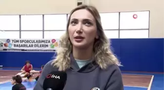 Büşra Yalçın: 'Hedefimiz Play-Off'- Bahçelievler Voleybol Kulübü oyuncusu Halime Akay: - 'Galatasaray maçı ölüm kalım maçı olacak'