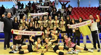 Ataspor voleybolda Manisa şampiyonu oldu