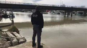 NEHRE ATLAYAN PAZARCI İÇİN KARASU'DA DALGIÇLI ARAMA