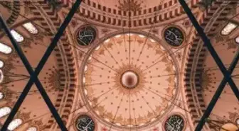 Mülk suresi (Tebareke Suresi), Mülk suresi Türkçe okunuşu ve Arapça Yazılışı, Mülk suresi Türkçe meali (anlamı), Mülk suresi tefsiri nedir?