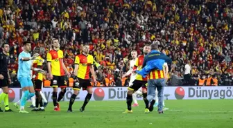 Spor Toto Süper Lig: Göztepe: 2 - Galatasaray: 3 (Maç Sonucu)