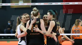 VakıfBank erteleme maçında set vermedi