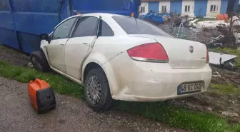 Son dakika... Muğla'da yol kenarındaki dorseye çarpan otomobilin sürücüsü öldü