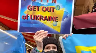 Ukraynalılardan, Rusya Konsolosluğu önünde eylem: Savaşı durdurun!