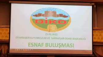 DİKO Başkanı Yüksel, esnaflarla değerlendirme toplantısı için bir araya geldi