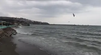 Marmara Denizi'nde ulaşıma poyraz engeli